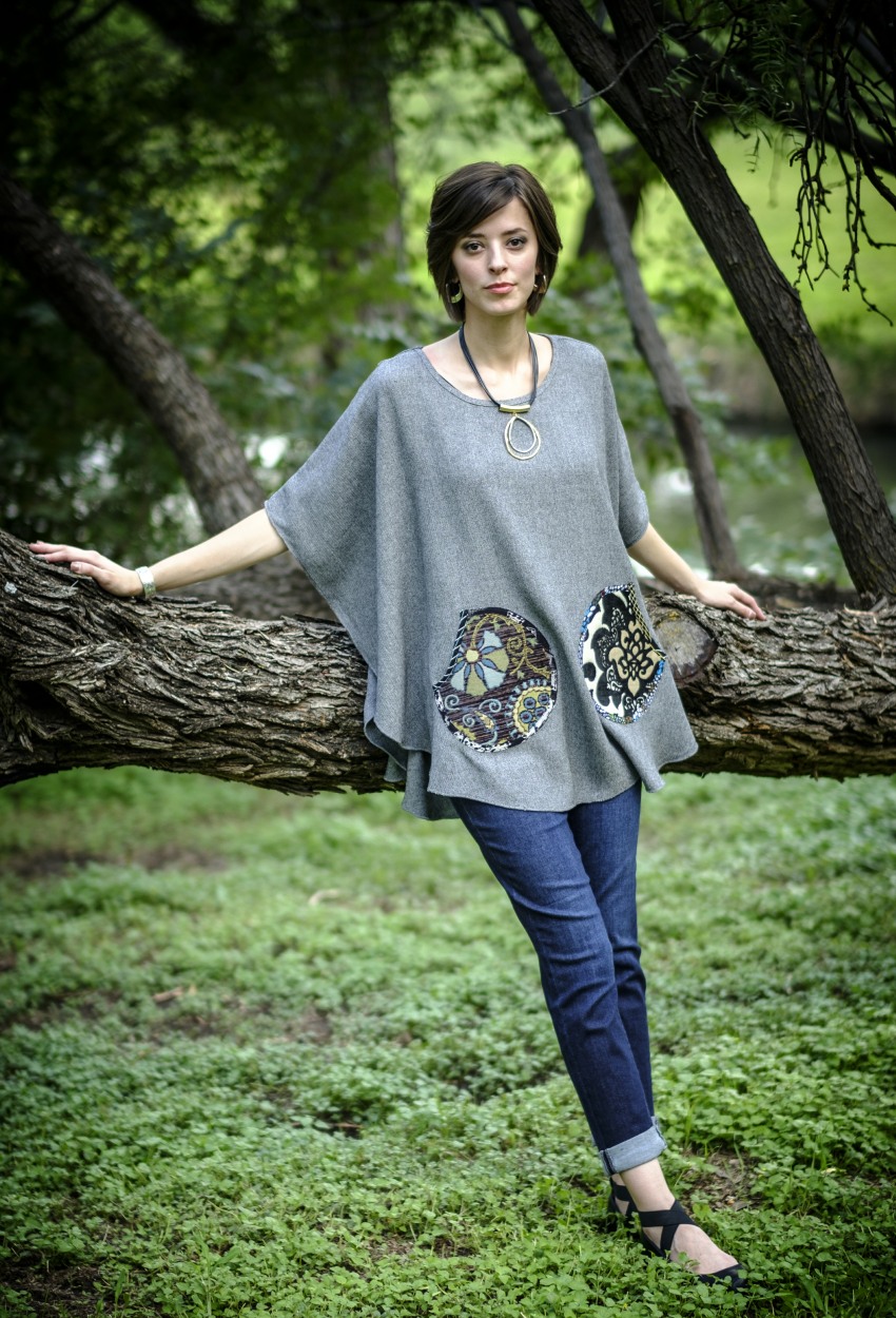 Black-White Tweed Short Poncho